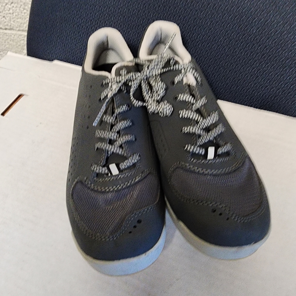 Garneau Men’s  Gray Urban Cycling Shoes size 41